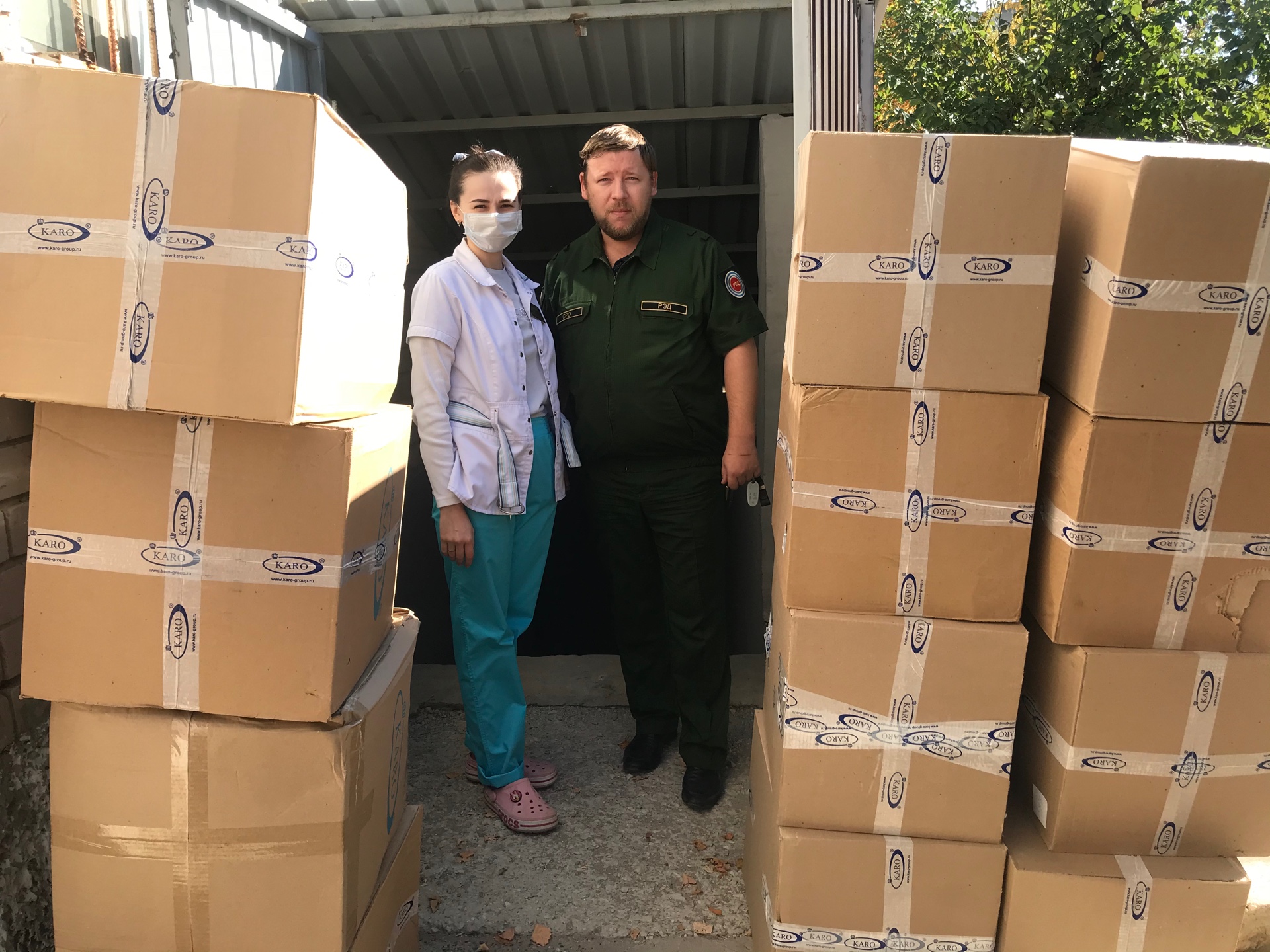 Саратовское отделение РЭД передало 1500 комплектов СИЗ  медикам Саратова.