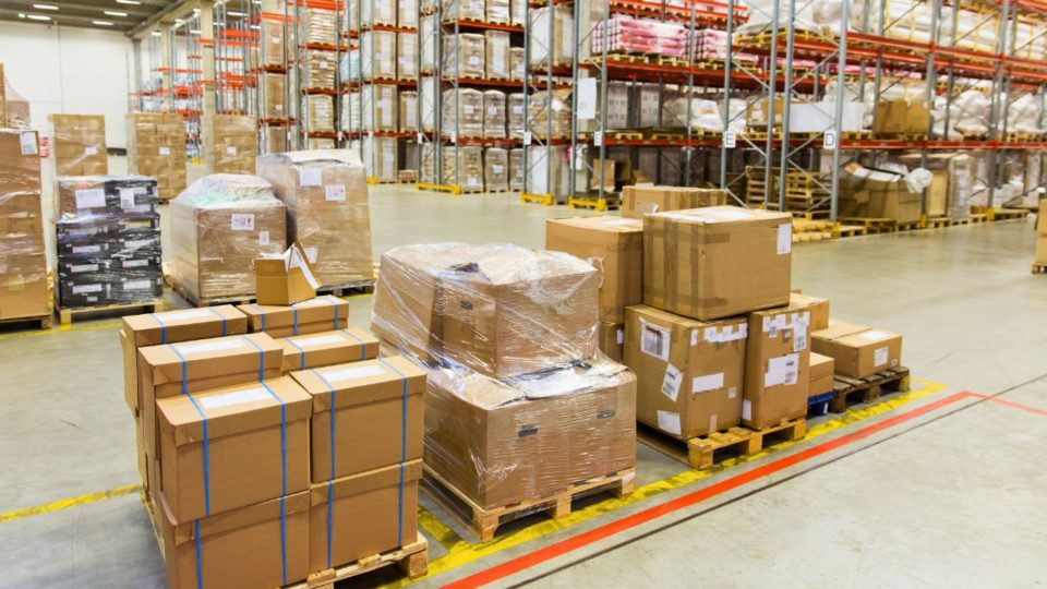 Госдумой принят закон о расширенной ответственности производителей (РОП) товаров и упаковки