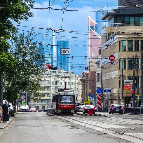 Автомобили в Москве составляют 93% от всех источников загрязнения воздуха